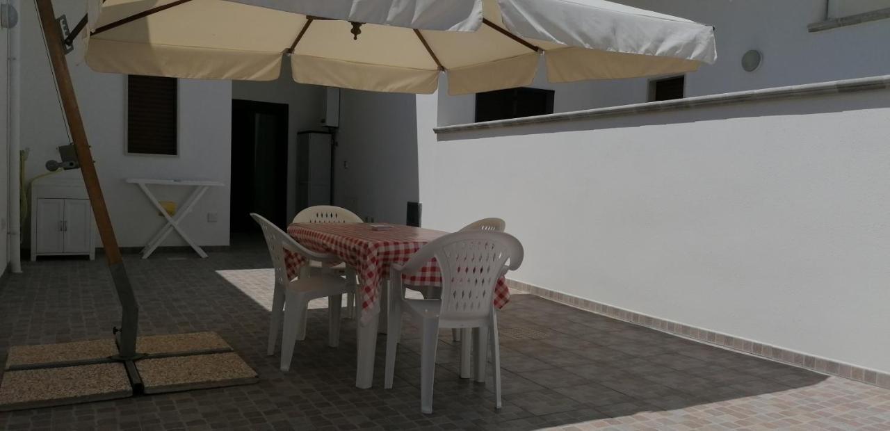 I Tre Feudi - Casa Vacanza Аветрана Екстериор снимка